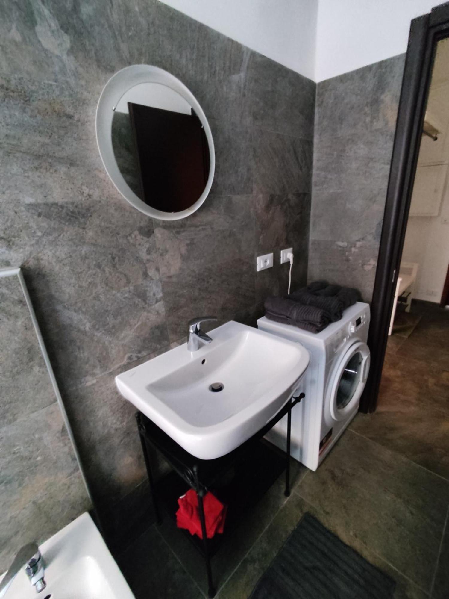 Bell'Appartamento In Cit Turin, Interamente Ristrutturato Zewnętrze zdjęcie